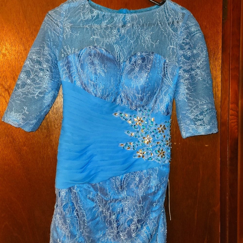 IZIDRESS-BLUE LACY SMALL